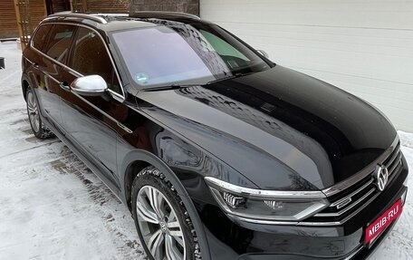 Volkswagen Passat B8 рестайлинг, 2019 год, 3 950 000 рублей, 5 фотография