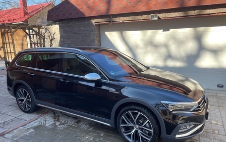 Volkswagen Passat B8 рестайлинг, 2019 год, 3 950 000 рублей, 21 фотография