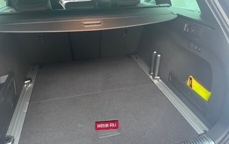 Volkswagen Passat B8 рестайлинг, 2019 год, 3 950 000 рублей, 19 фотография