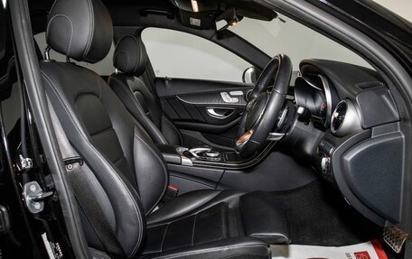 Mercedes-Benz C-Класс, 2019 год, 2 500 000 рублей, 5 фотография