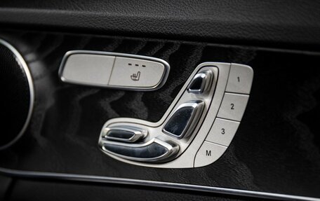 Mercedes-Benz C-Класс, 2019 год, 2 500 000 рублей, 17 фотография