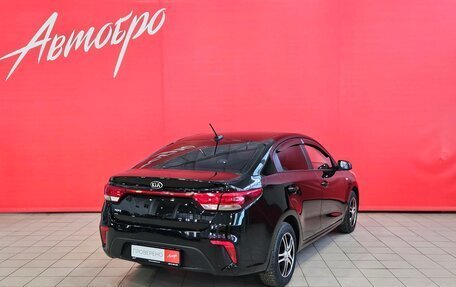 KIA Rio IV, 2018 год, 1 399 000 рублей, 5 фотография