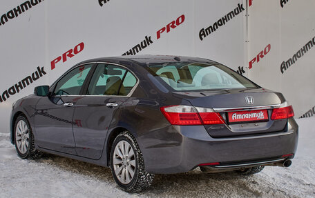 Honda Accord IX рестайлинг, 2014 год, 1 820 000 рублей, 4 фотография