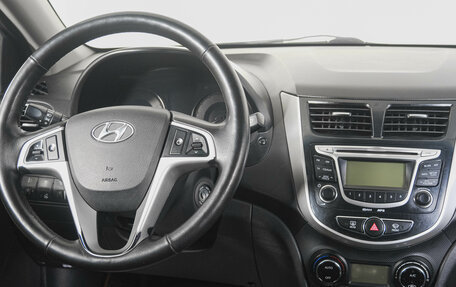 Hyundai Solaris II рестайлинг, 2013 год, 799 000 рублей, 13 фотография