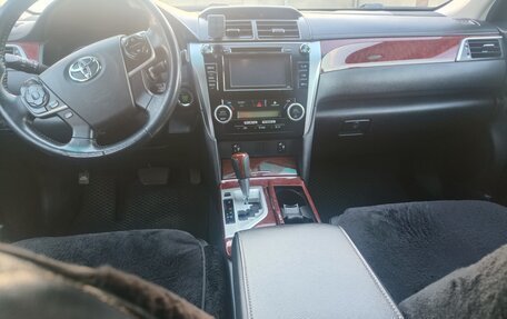 Toyota Camry, 2014 год, 1 500 000 рублей, 8 фотография