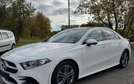 Mercedes-Benz A-Класс, 2021 год, 2 230 000 рублей, 7 фотография