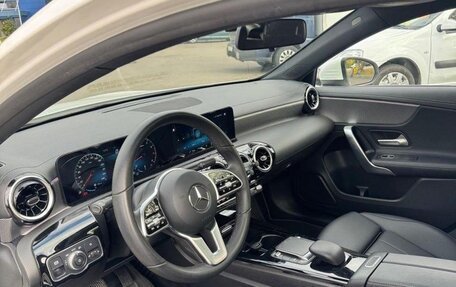 Mercedes-Benz A-Класс, 2021 год, 2 230 000 рублей, 8 фотография