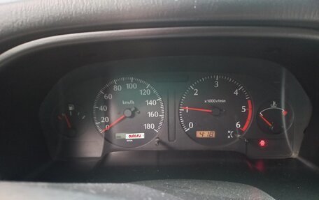 Nissan Patrol, 2001 год, 800 000 рублей, 8 фотография