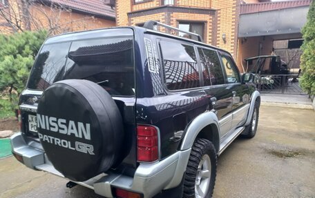 Nissan Patrol, 2001 год, 800 000 рублей, 2 фотография