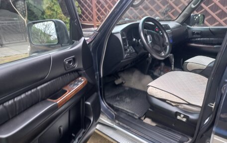 Nissan Patrol, 2001 год, 800 000 рублей, 5 фотография