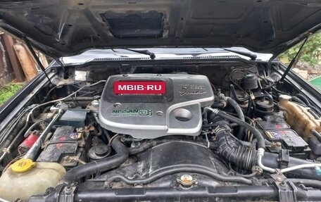 Nissan Patrol, 2001 год, 800 000 рублей, 13 фотография