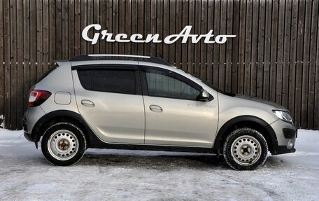 Renault Sandero II рестайлинг, 2017 год, 1 075 000 рублей, 6 фотография