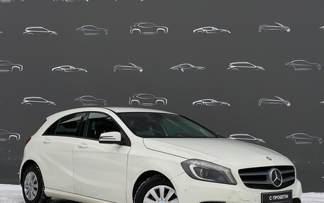 Mercedes-Benz A-Класс, 2013 год, 985 000 рублей, 3 фотография