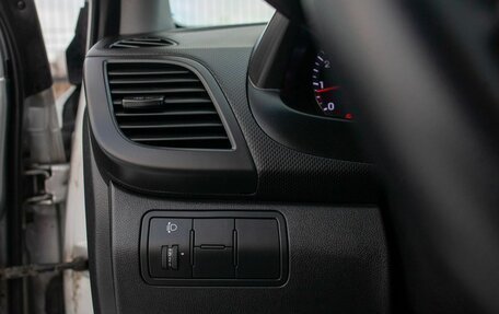 Hyundai Solaris II рестайлинг, 2013 год, 760 000 рублей, 36 фотография