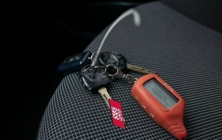 Hyundai Solaris II рестайлинг, 2013 год, 760 000 рублей, 39 фотография