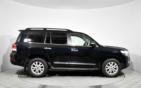 Toyota Land Cruiser 200, 2015 год, 4 590 000 рублей, 4 фотография
