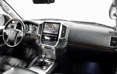 Toyota Land Cruiser 200, 2015 год, 4 590 000 рублей, 10 фотография