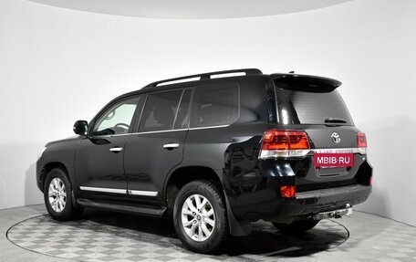 Toyota Land Cruiser 200, 2015 год, 4 590 000 рублей, 7 фотография