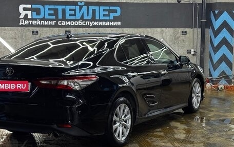 Toyota Camry, 2019 год, 2 650 000 рублей, 3 фотография