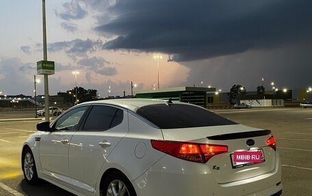 KIA K5 I рестайлинг, 2011 год, 985 000 рублей, 25 фотография