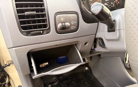 Hyundai Accent II, 2005 год, 315 000 рублей, 38 фотография