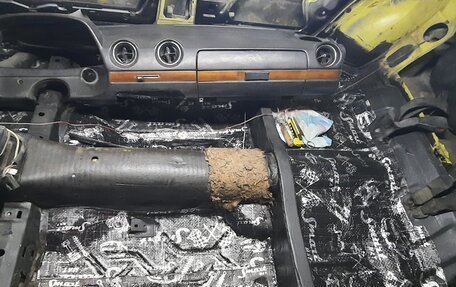 Mercedes-Benz W123, 1977 год, 599 000 рублей, 8 фотография