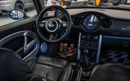 MINI Hatch, 2006 год, 1 750 000 рублей, 10 фотография