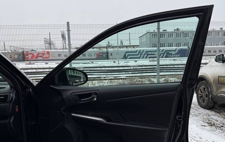 Toyota Camry, 2015 год, 1 700 000 рублей, 11 фотография