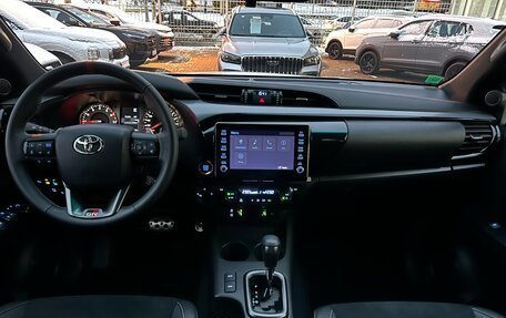 Toyota Hilux VIII, 2025 год, 7 590 000 рублей, 9 фотография