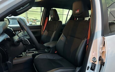 Toyota Hilux VIII, 2025 год, 7 590 000 рублей, 17 фотография