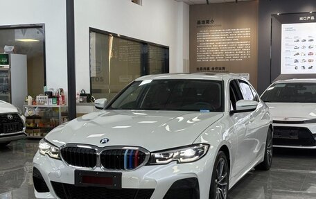 BMW 3 серия, 2021 год, 3 190 000 рублей, 2 фотография