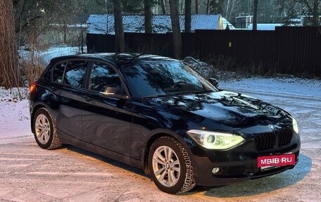 BMW 1 серия, 2013 год, 1 300 000 рублей, 3 фотография