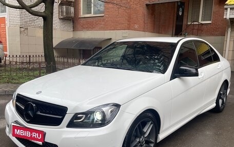 Mercedes-Benz C-Класс, 2012 год, 1 650 000 рублей, 10 фотография