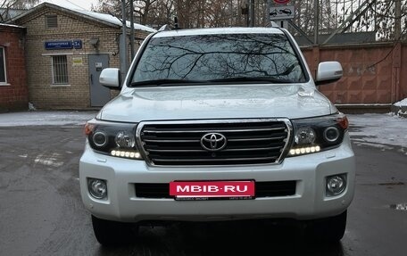 Toyota Land Cruiser 200, 2014 год, 5 150 000 рублей, 3 фотография