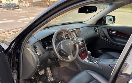 Infiniti QX50 I рестайлинг, 2017 год, 2 200 000 рублей, 11 фотография