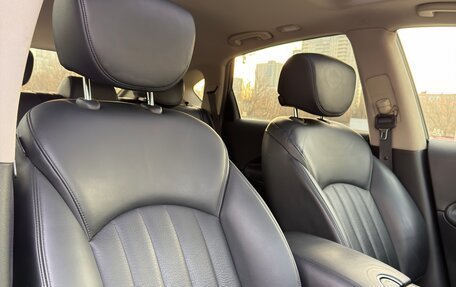 Infiniti QX50 I рестайлинг, 2017 год, 2 200 000 рублей, 21 фотография