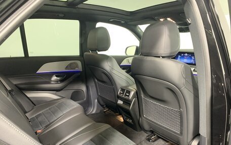 Mercedes-Benz GLE, 2024 год, 15 400 000 рублей, 18 фотография