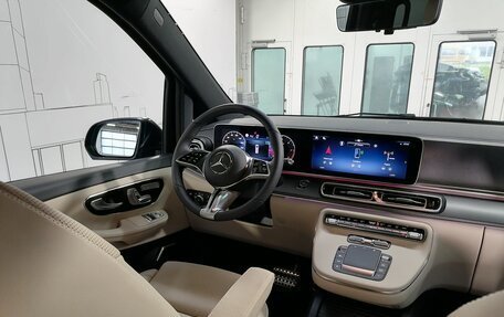 Mercedes-Benz V-Класс, 2024 год, 18 050 000 рублей, 16 фотография