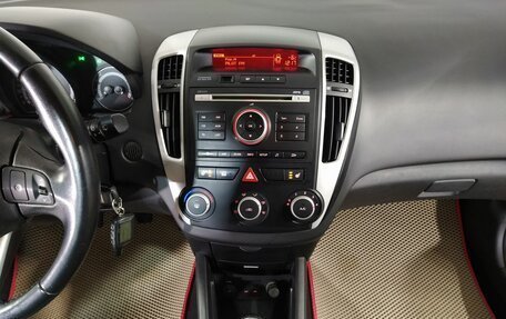 KIA cee'd I рестайлинг, 2010 год, 699 000 рублей, 13 фотография