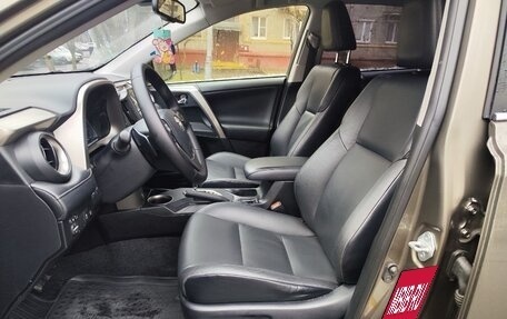 Toyota RAV4, 2013 год, 1 745 000 рублей, 7 фотография