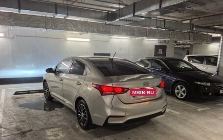 Hyundai Solaris II рестайлинг, 2018 год, 1 100 000 рублей, 3 фотография