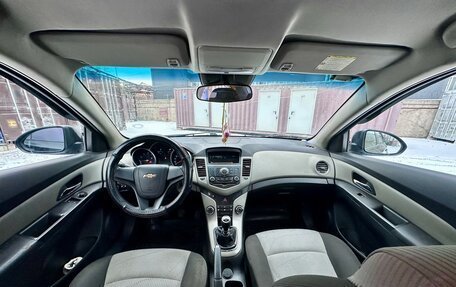 Chevrolet Cruze II, 2011 год, 480 000 рублей, 9 фотография