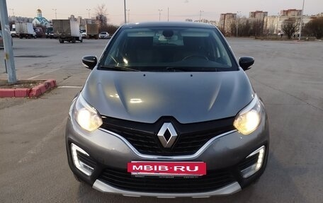 Renault Kaptur I рестайлинг, 2017 год, 1 299 000 рублей, 9 фотография