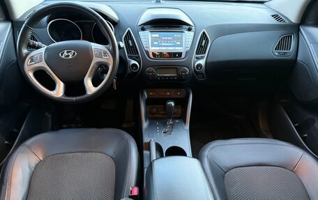 Hyundai ix35 I рестайлинг, 2012 год, 1 300 000 рублей, 12 фотография