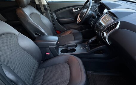 Hyundai ix35 I рестайлинг, 2012 год, 1 300 000 рублей, 15 фотография