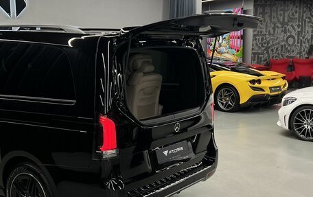 Mercedes-Benz V-Класс, 2025 год, 13 594 000 рублей, 12 фотография