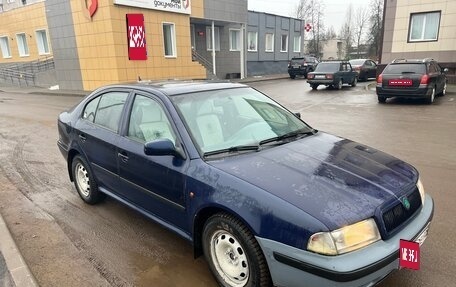 Skoda Octavia IV, 1998 год, 199 000 рублей, 1 фотография