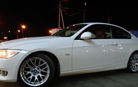 BMW 3 серия, 2010 год, 1 150 000 рублей, 13 фотография