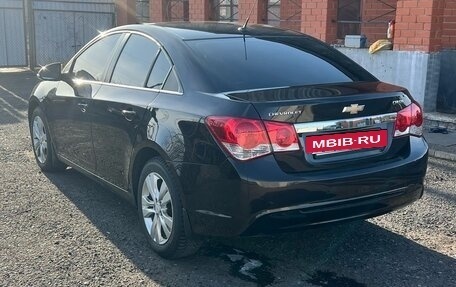 Chevrolet Cruze II, 2013 год, 810 000 рублей, 3 фотография