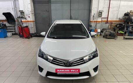 Toyota Corolla, 2015 год, 1 365 000 рублей, 3 фотография